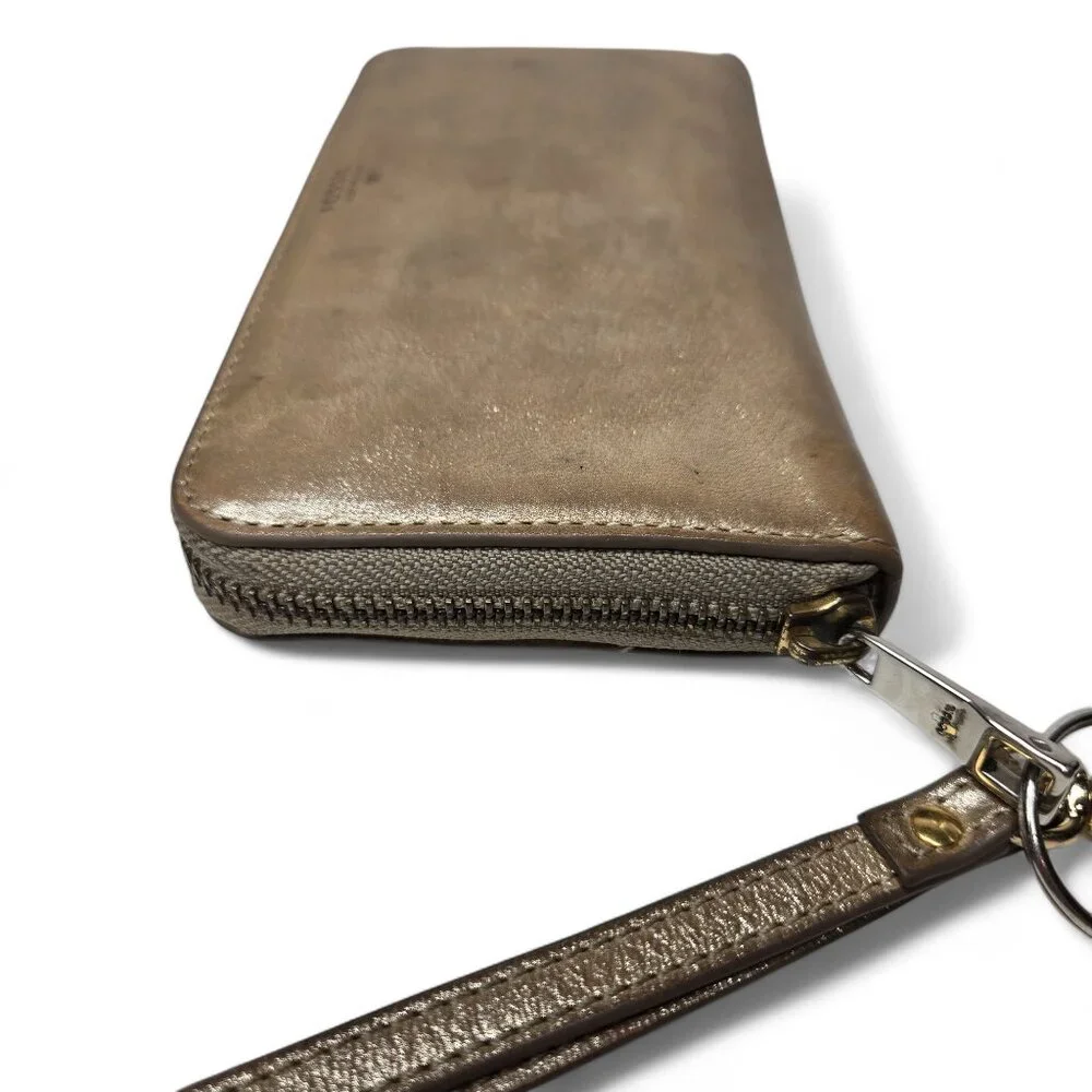Fossil Distressed Leather Metallic Gold Clutch Wallet Zip Around Bi‎ Fold Shiny